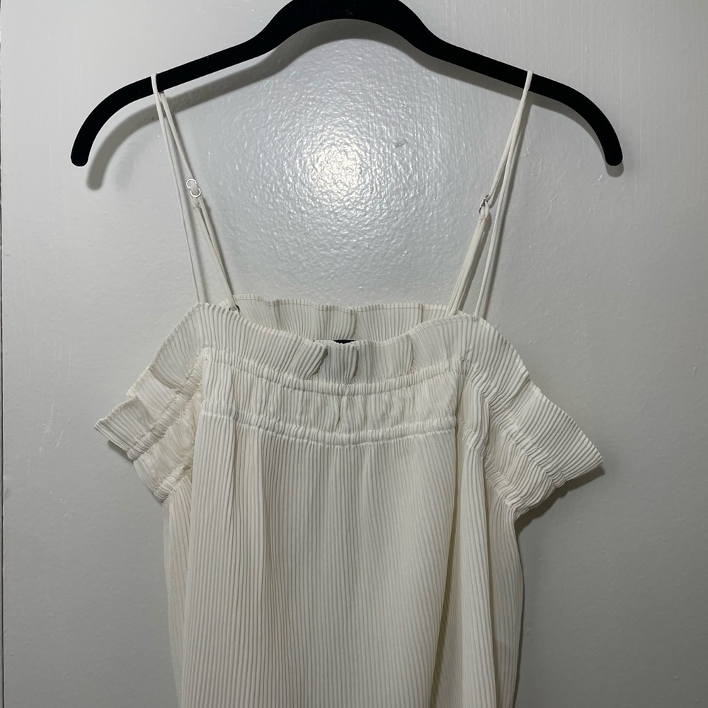 Banana Republic Cream Pleated Women's Top - Size